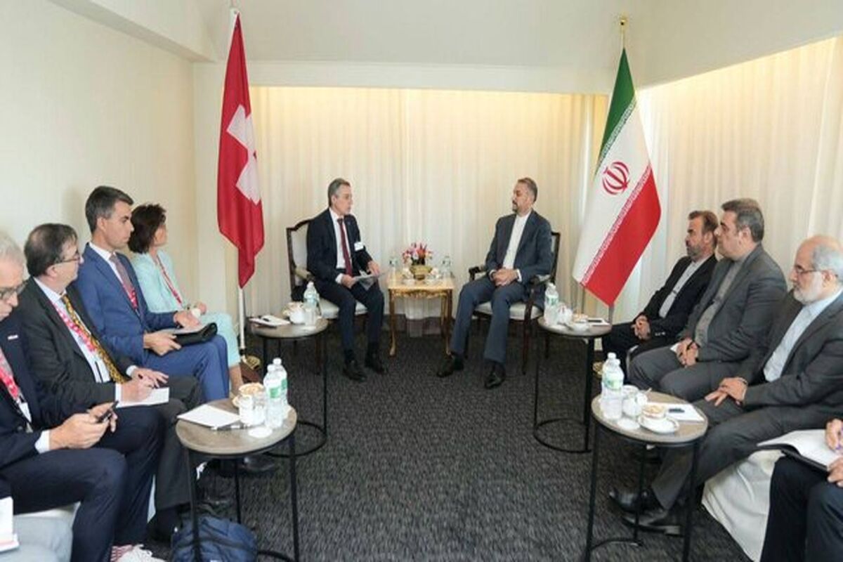 امیرعبداللهیان  و هانکه برونس اسلات وزیر خارجه هلند