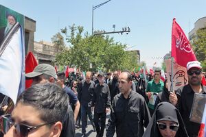 وزیر کشور در مراسم تشییع رهبر شهید انقلاب حضور یافت