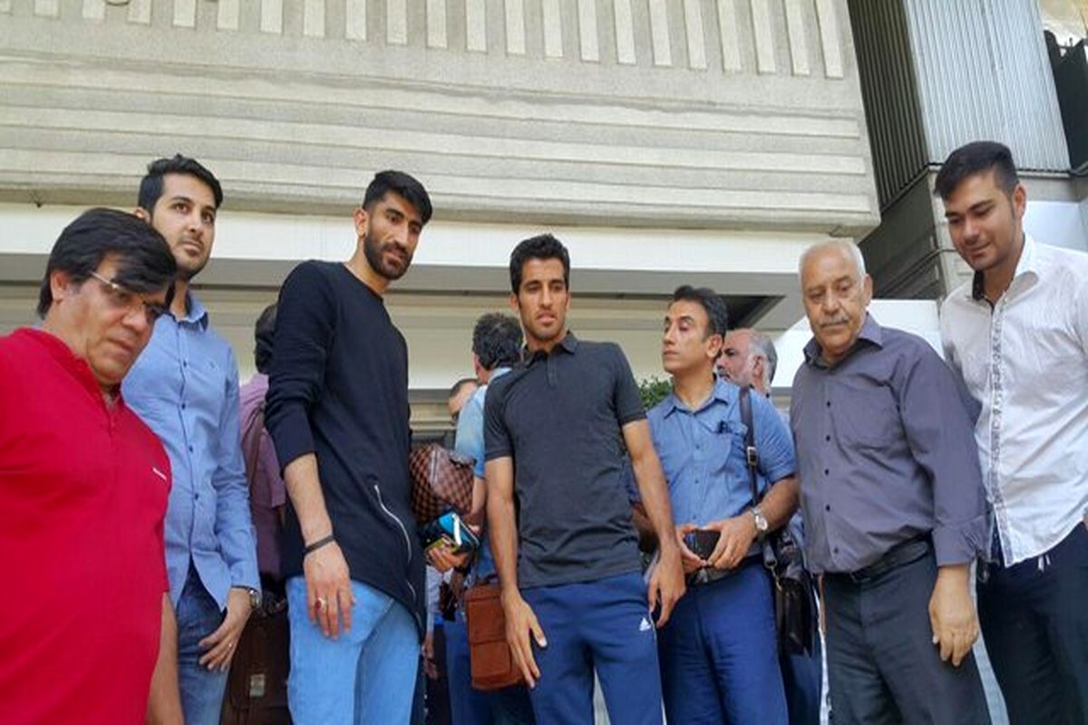 بازیکنان نفت