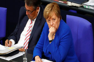 برای تشکیل ائتلاف بزرگ عجله ایی نداریم