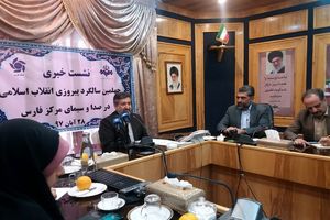 خدامحوری، داشتن الگوهای بی نظیر، وجود رهبری بصیر، و تاسی به 2 فرهنگ عاشورایی و انتظار مهدوی دلایل ماندگاری انقلاب است