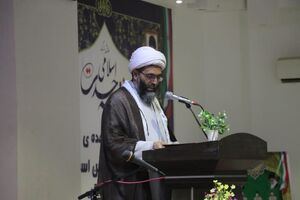 باید به تربیت‌شدگان این انقلاب میدان داد