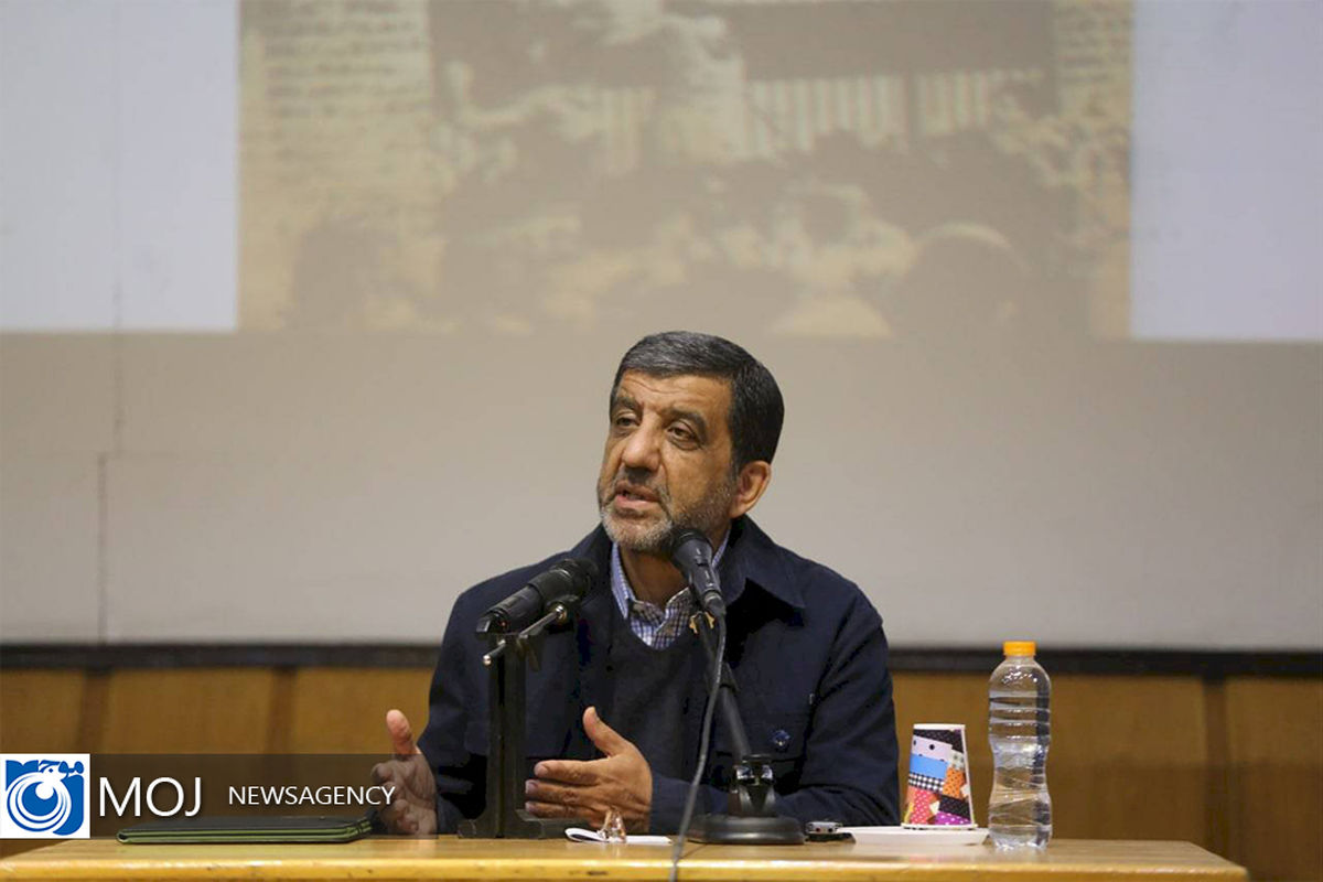 حضور وزیر میراث فرهنگی در جمع دانشجویان دانشگاه شریف