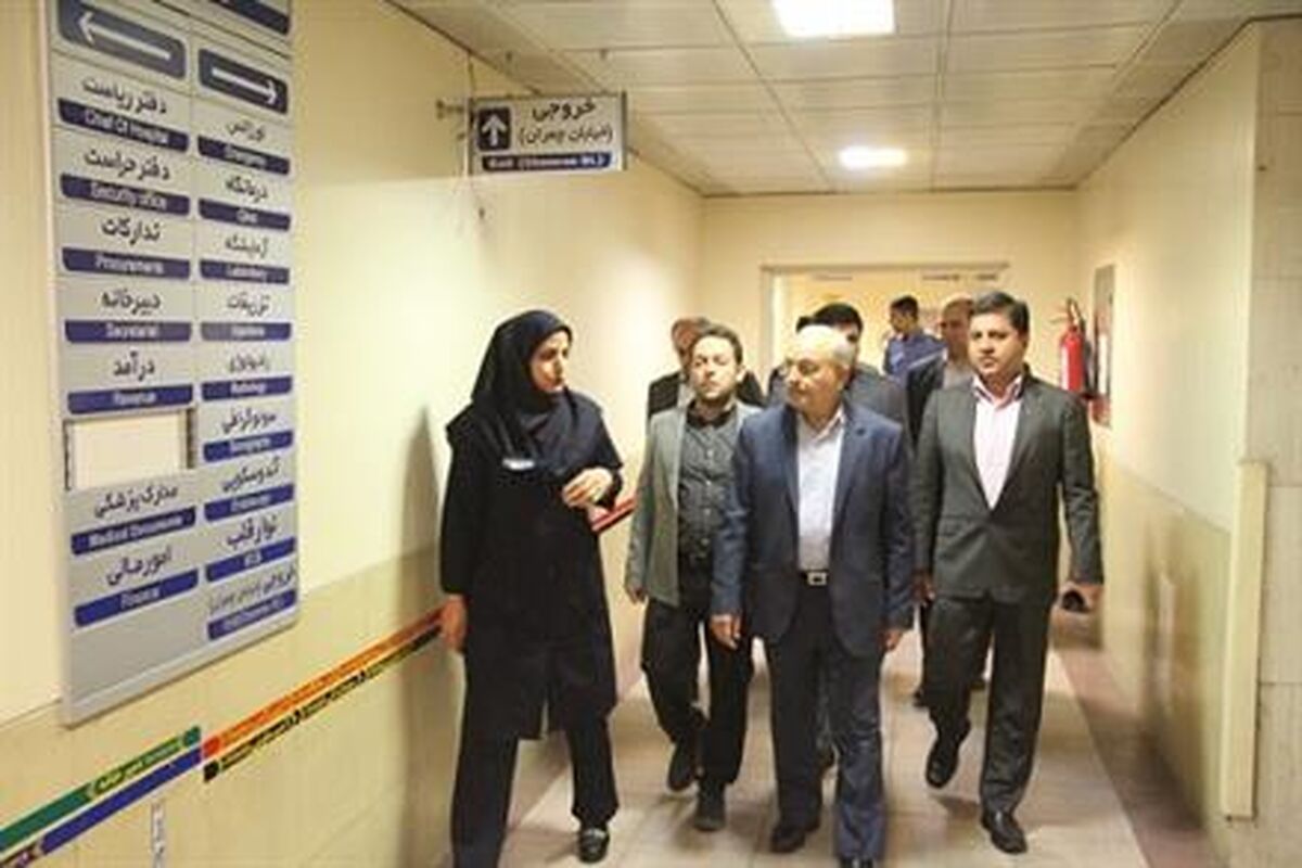 بازدید استاندار قم از بیمارستان شهید بهشتی