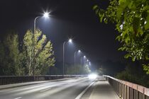 مهم‌ترین استانداردهای کیفی چراغ خیابانی ال ای دی در فضاهای شهری
