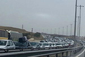 ترافیک نیمه سنگین در محور بجنورد به جنگل گلستان