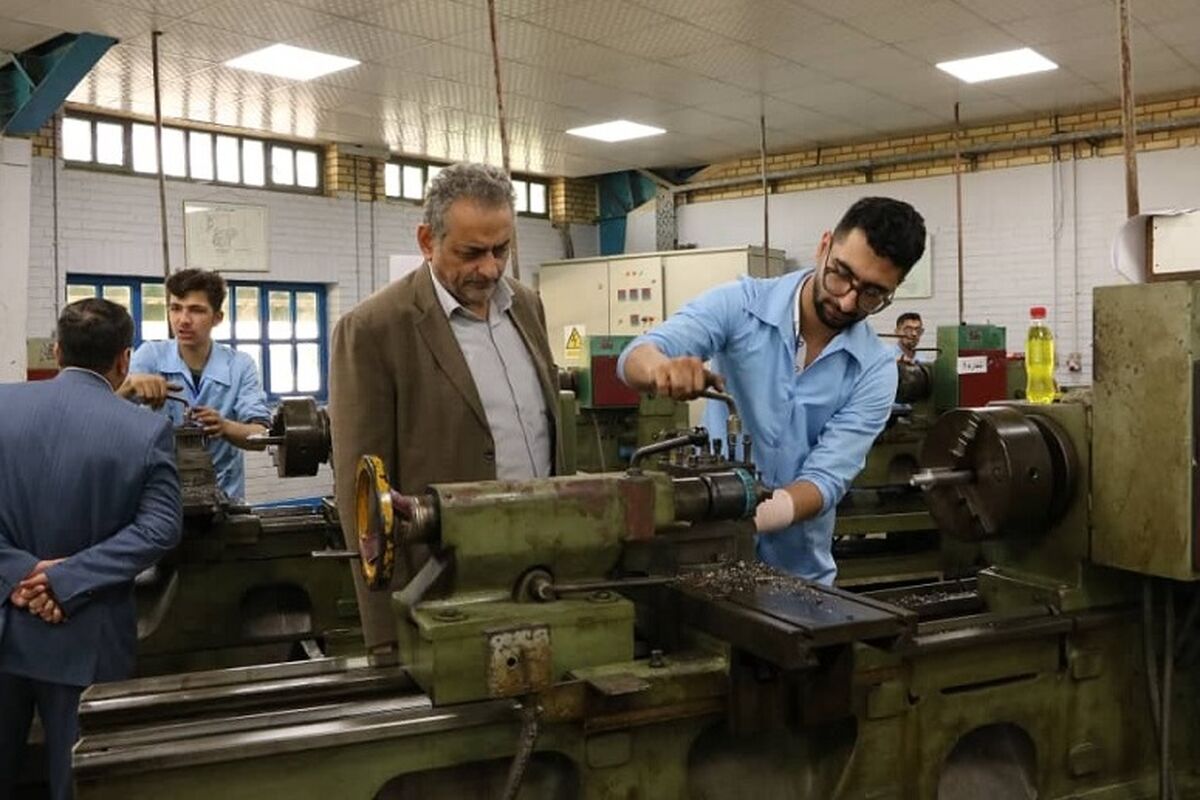 اموزش و پرورش