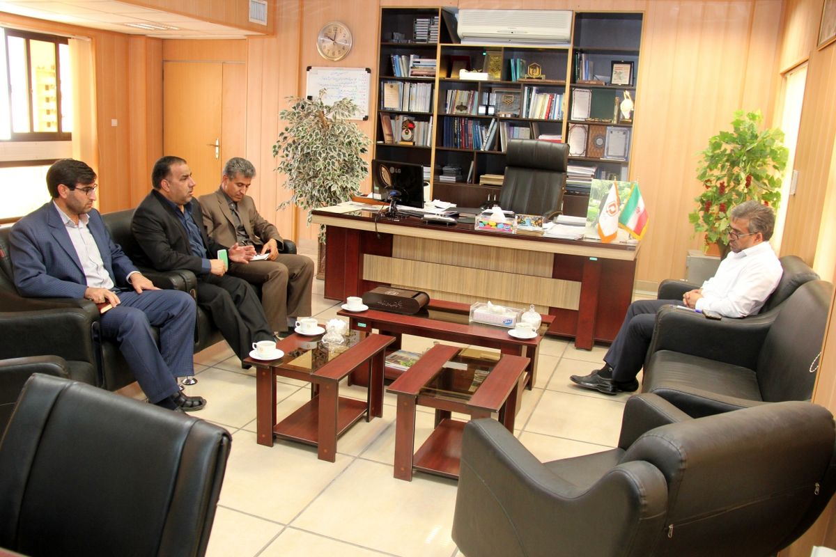 عطاءالله زمانی مدیر کل بنیاد مسکن استان فارس 