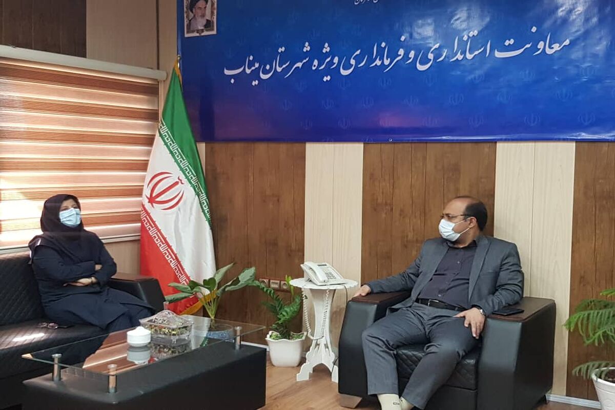 دیدار هاجر عبدی با فرماندار میناب