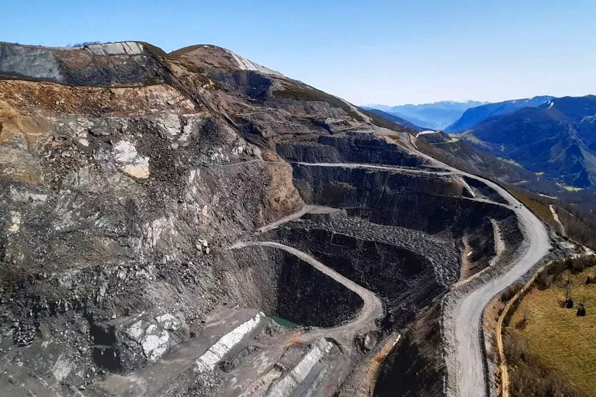 معدن زغال سنگ