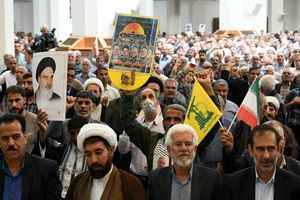 به دست غیرت امت، «سپاه قدس» سلام / بیا امید به تدبیر خویشتن بندیم