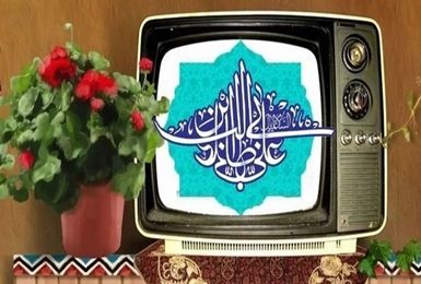 پخش بیش از ۳۰ فیلم در آخر هفته تلویزیون، «قدمگاه» و «دادشاه» روی آنتن
