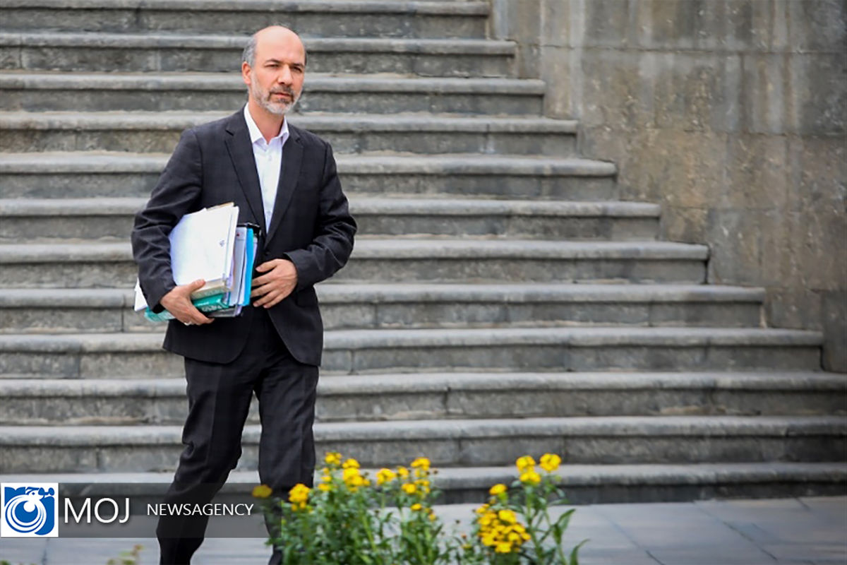 حاشیه جلسه هیات دولت