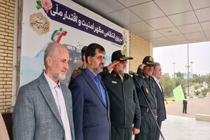 بخش مهمی از امنیت استان حاصل تلاش شبانه روزی نیروهای نظامی و انتظامی است 