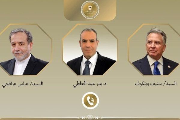 وزیر خارجه مصر با عراقچی و ویتکاف با محور اهمیت راهکار دیپلماتیک تماس گرفت