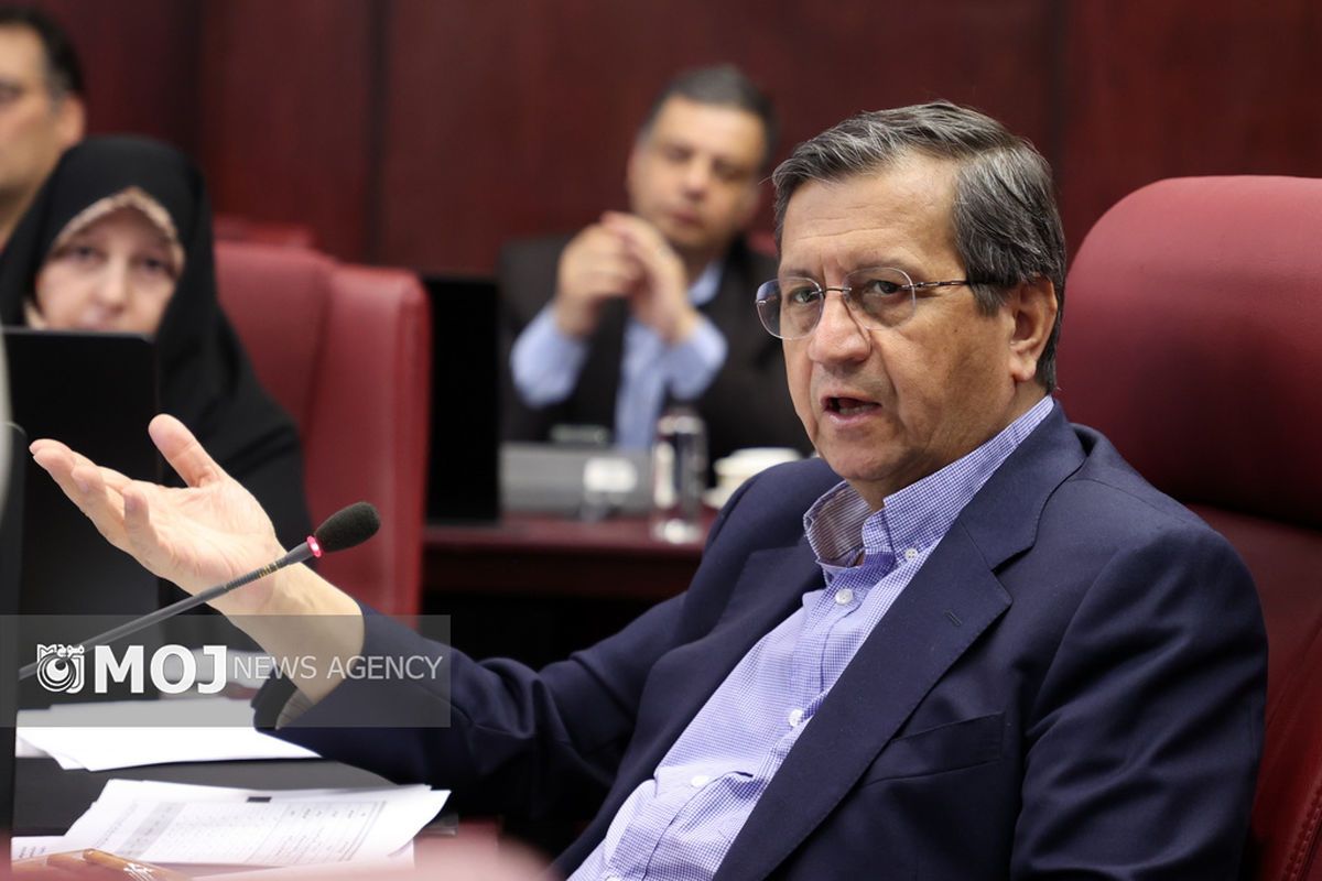 عبدالناصر همتی - وزیر امور اقتصادی و دارایی