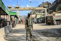 بمب‌های کنار جاده کاروان نظامی پاکستان را هدف قرار دادند