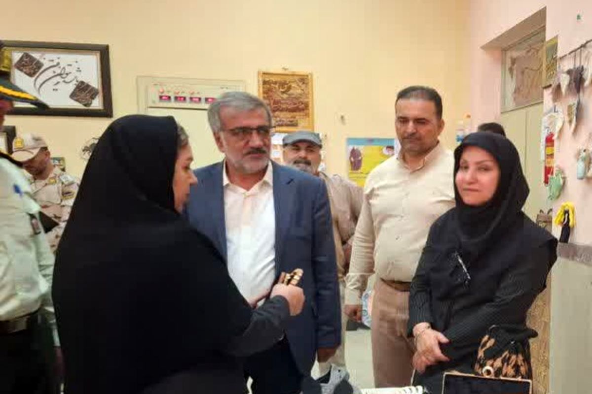اکبری
