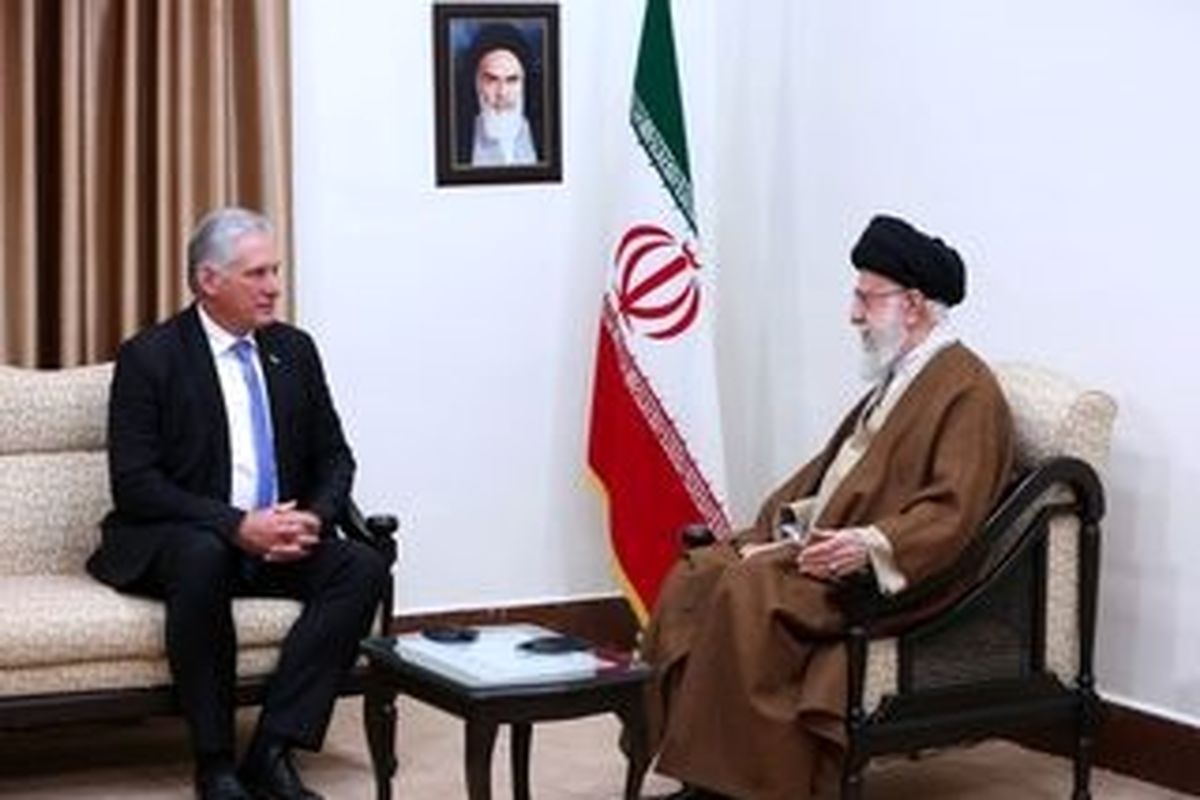 دیدار+رهبر+انقلاب+و+رئیس+جمهور+کوبا