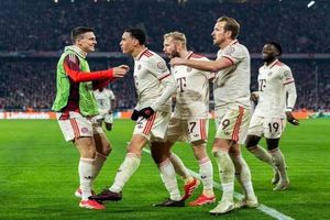 هت تریک هری کین در پیروزی ۴ بر ۱ بایرن برابر هوفنهایم