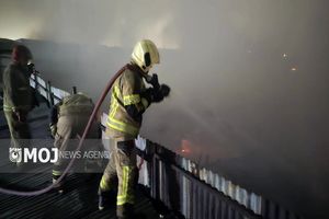 آتش سوزی خیابان فدائیان اسلام تهران بدون تلفات خاموش شد