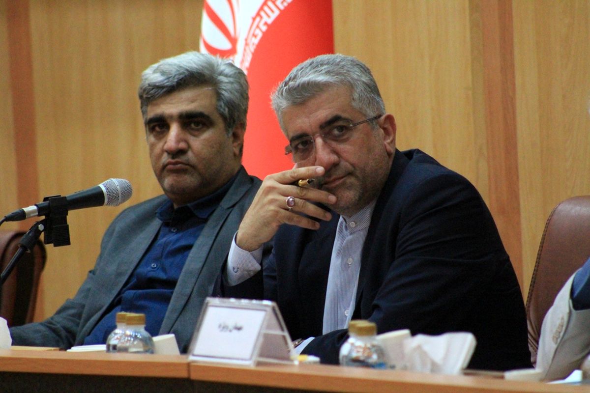 دیدار استاندار گیلان با وزیر نیرو