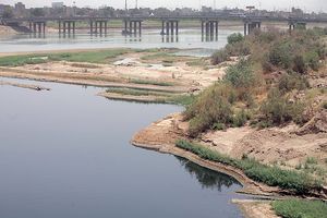 دیواره‌سازی ساحلی کارون در اهواز