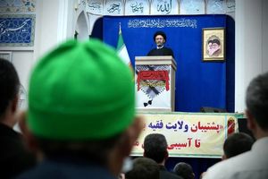 خدا به برخی گناهکاران رفاه می‌دهد تا در طغیان غرق شوند / چند روز بی‌گناهی انتظار باران نمی‌آورد