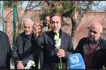 امام خمینی(ره) موسیقی فاخر و سرودهای حماسی را تأیید  می‌کردند