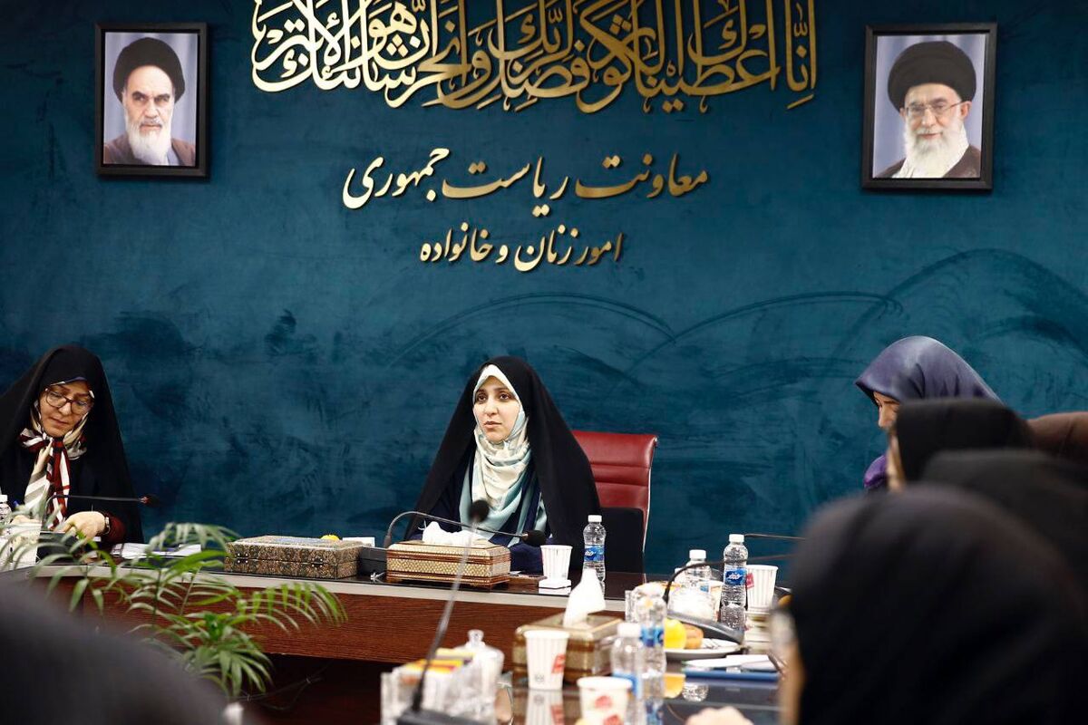 معاون رئیس جمهور در امور زنان و خانواده