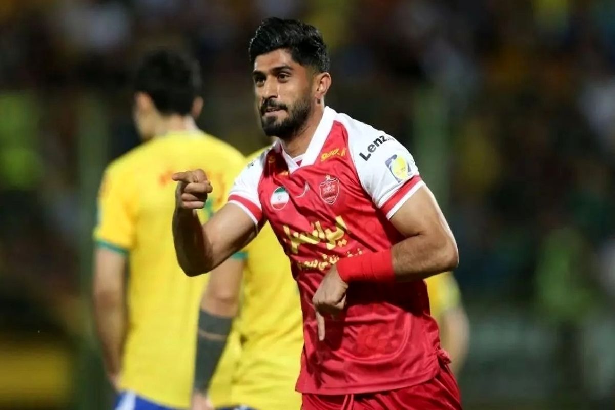 دانیال اسماعیل فر