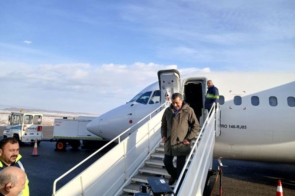 معاون اجرایی رئیس‌جمهور وارد ماکو شد