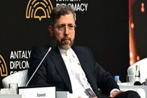 هشدار ایران به تروئیکای اروپایی درباره تشدید تنش هسته‌ای