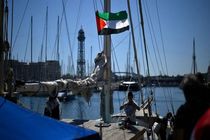 ۴۲ عضو ناوگان الصمود در اعتراض به اقدامات اسرائیل اعتصاب غذا کردند