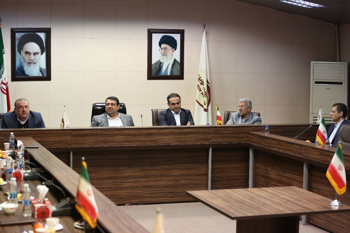 ملیی
