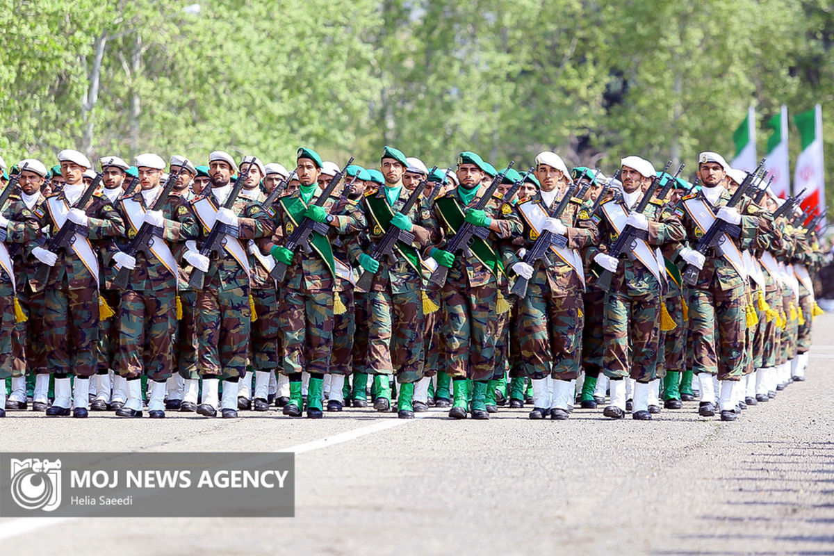 رژه روز ارتش