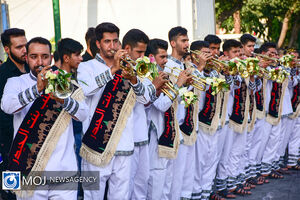 حرکت نمادین ورود کاروان امام حسین (ع) به کربلا