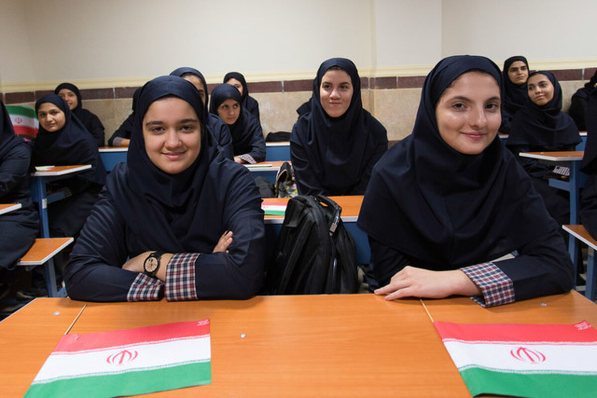 دانش آموز