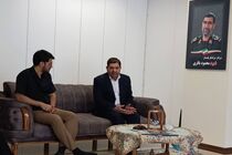 دیدار مخبر با خانواده شهید محمود باقری + فیلم