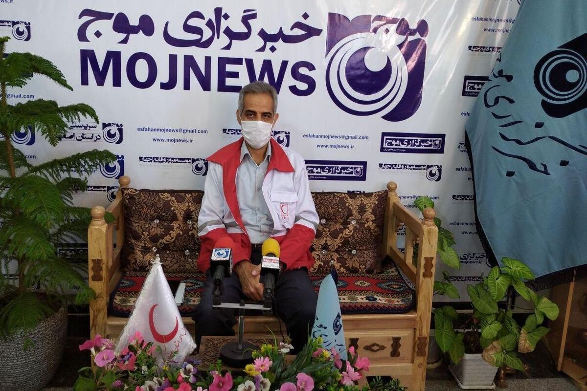 بازدید مدیر هلال احمر اصفهان از موج