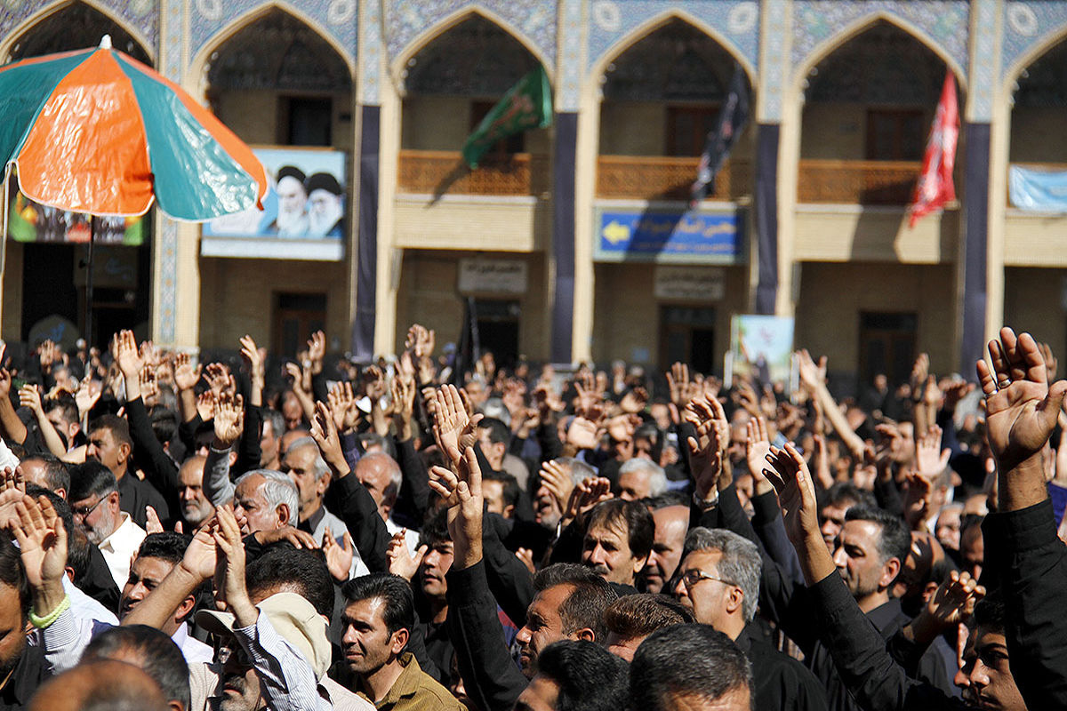 پیاده روی اربعین در شیراز