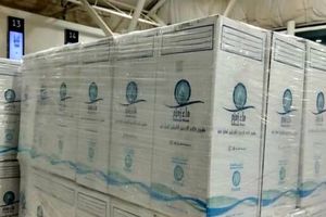 توزیع متمرکز آب زمزم در بازگشت حجاج