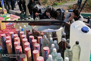 کشف محموله بزرگ مشروبات الکلی توسط بسیج قشم 