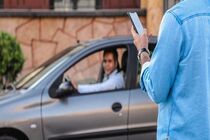 پارکینگ تاکسی های اینترنتی جزئی از پایانه شماره یک فرودگاه امام / ساماندهی تاکسی ها خواسته مسافران فرودگاه