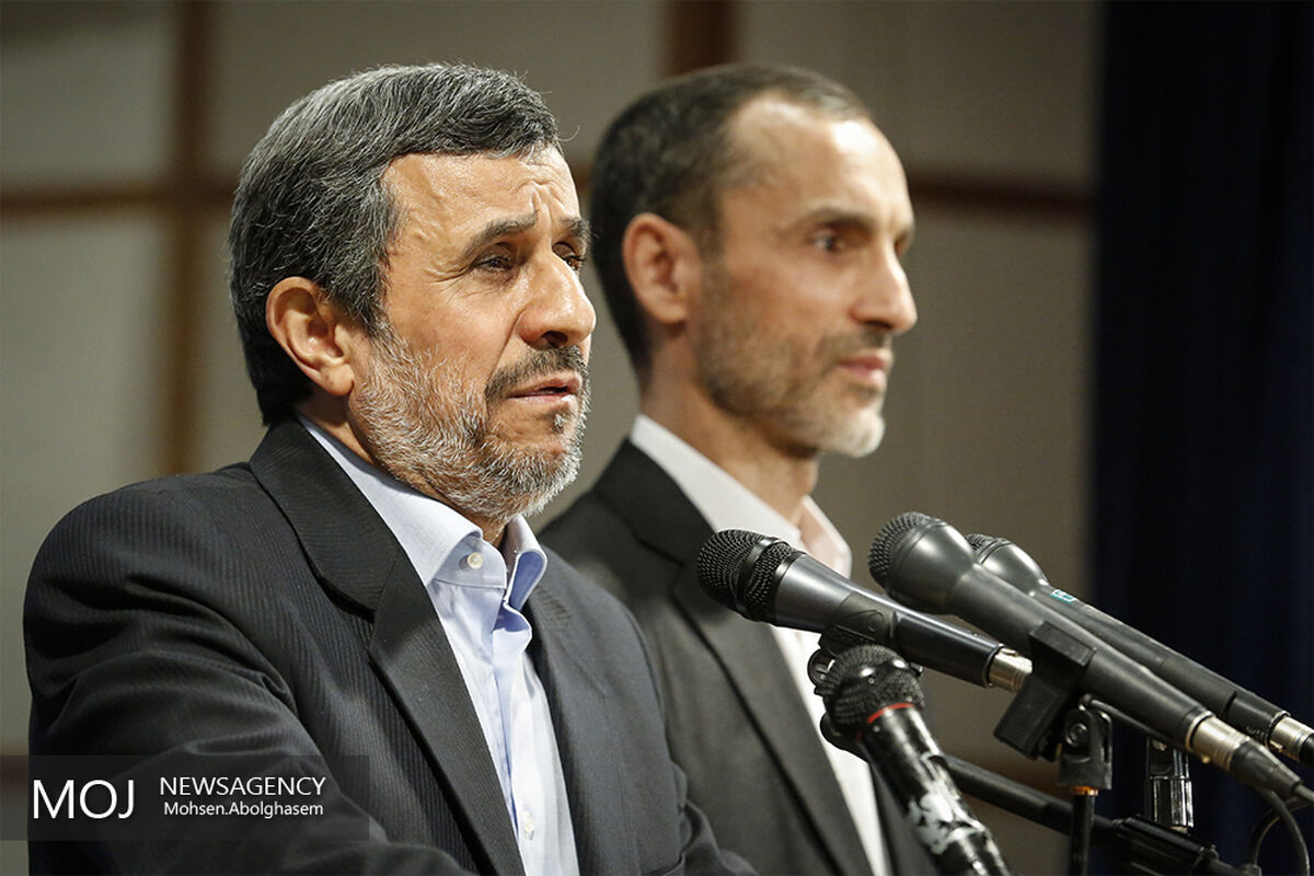 حمید بقایی و محمود احمدی نژاد