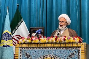 جای دشمن در قعر آب‌های خلیج فارس است/ نمایندگان در عزل و نصب‌ها دخالت نکنند