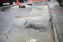 آب های سطحی نباید به شبکه جمع آوری فاضلاب هدایت شوند