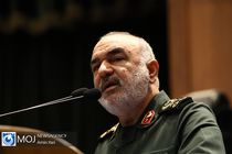 فرمانده کل سپاه وارد خوی شد