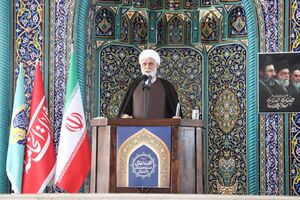 مسئولان برای حل مشکلات معیشتی مردم باید آرایش جنگی بگیرند