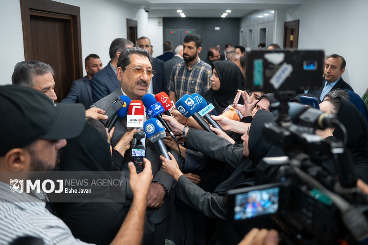 نشست وزیر صنعت در اتاق بازرگانی